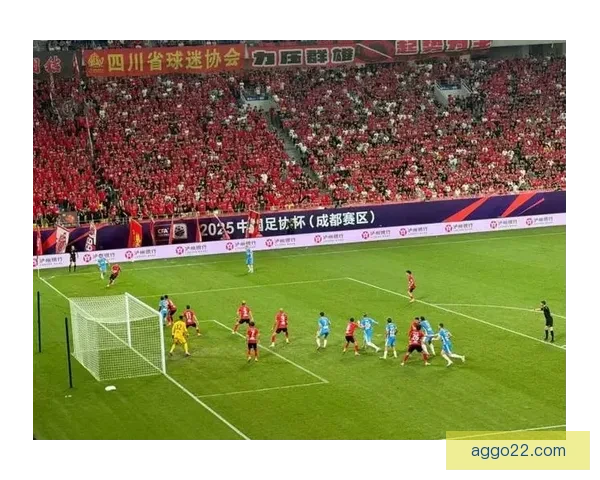 大河报披露河南俱乐部为冲击足协杯冠军设立重奖激励全队士气